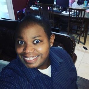 Meet your Posher, Kim